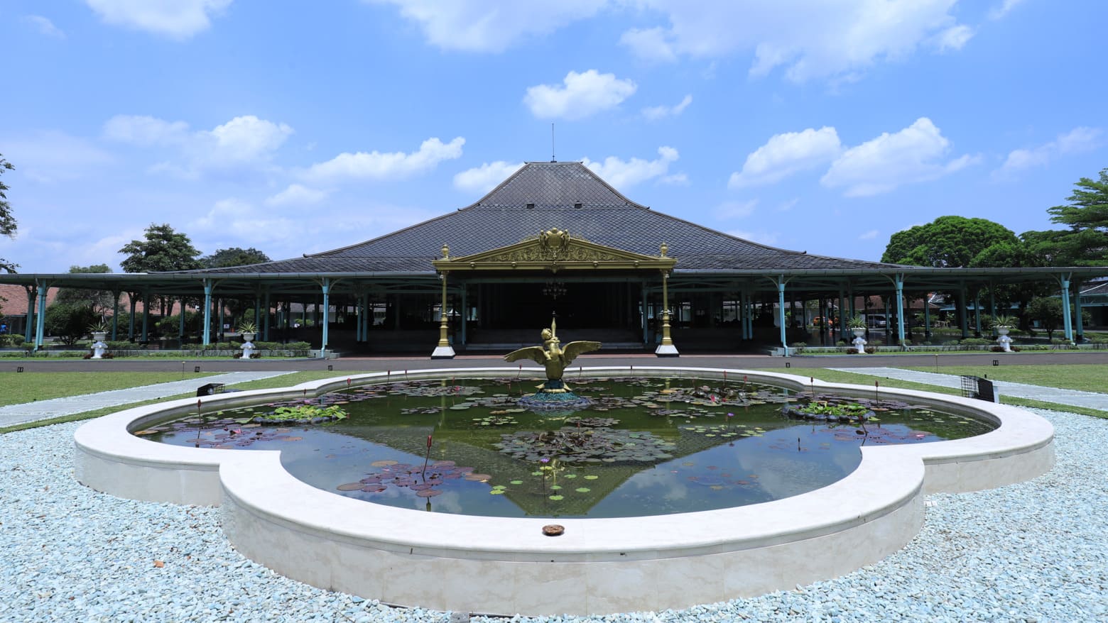 Hotel Laksana pura mangkunegaran(1)(1)